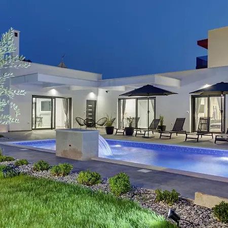 Design M Villa *