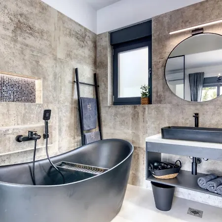 Design M Villa *